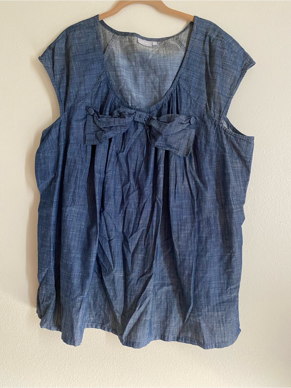 eshakti Beau Belle Cotton Chambray Blouse